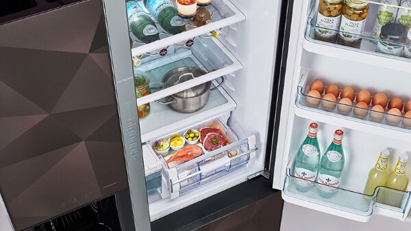 Không nên mở cửa tủ lạnh quá lâu hoặc thường xuyên