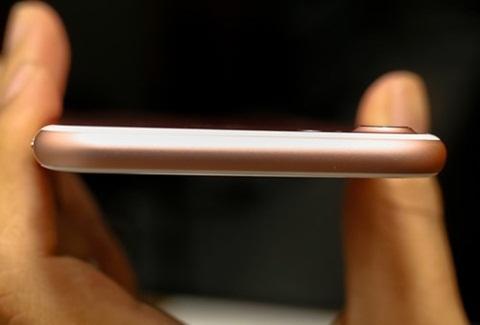Chiêm ngưỡng hình ảnh iPhone 7 “bằng xương bằng thịt” tại Việt Nam