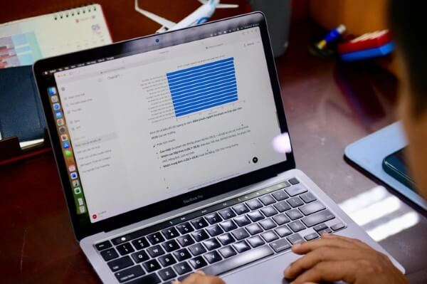 Người dùng có thể hưởng lợi từ các cộng đồng AI