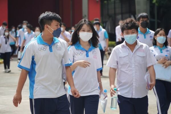 Điểm chuẩn phương thức xét học bạ 3 học kỳ THPT năm 2025