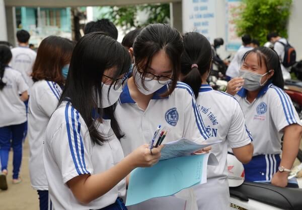 Điểm xét tuyển bằng kết quả kỳ thi Đánh giá năng lực của Đại học Quốc gia TP.HCM 