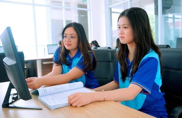 Điểm chuẩn tuyển sinh bằng học bạ THPT và các phương thức xét tuyển khác