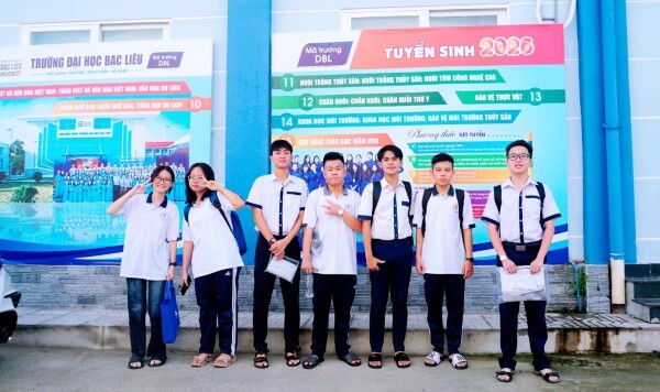 Tổng hợp các ngành có điểm chuẩn cao nhất của trường