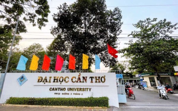 Đại học Cần Thơ 2025 tuyển sinh xét học bạ THPT và xét điểm đánh giá đầu vào V-SAT