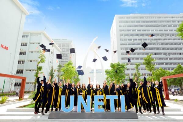 Các ngành học tại Đại học Kinh tế - Kỹ thuật Công nghiệp có sức hút lớn với cơ hội làm việc rộng mở