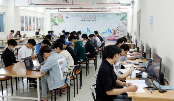 Đại học Kinh tế - Kỹ thuật Công nghiệp áp dụng nhiều phương thức tuyển sinh