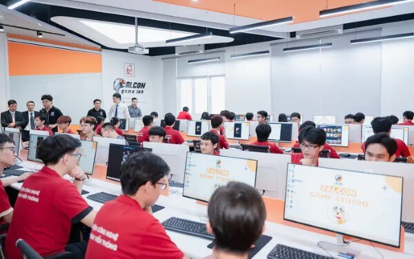 Các ngành thuộc nhóm công nghệ giữ vị trí dẫn đầu về điểm chuẩn