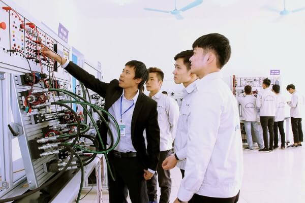 Các ngành công nghệ cao có sức hút lớn tại Trường Đại học Công nghiệp Việt Trì
