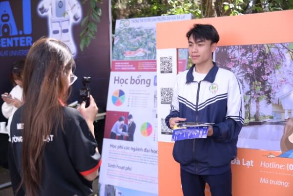 So sánh điểm chuẩn Trường Đại học Đà Lạt 2025 và 2024