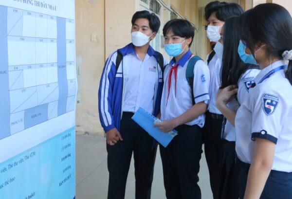 Các ngành có điểm chuẩn cao tại Đại học Khoa học Huế (DHK) 2025