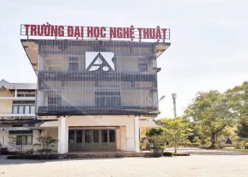 Điểm chuẩn Đại học Nghệ thuật Huế (DHN) 2025 mới nhất – Chi tiết theo từng ngành