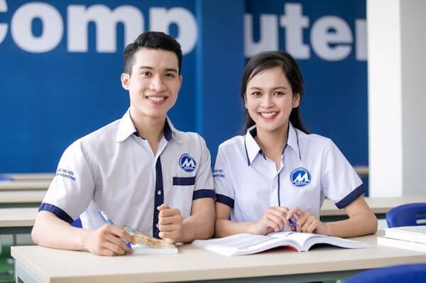 Xu hướng điểm chuẩn tuyển sinh năm 2025 so với 2024, 2023 