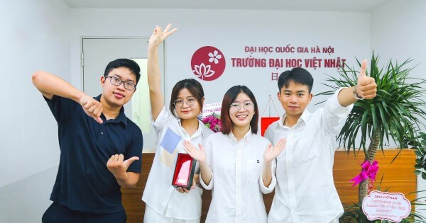 Phương thức xét tuyển thông qua chứng chỉ ngoại ngữ