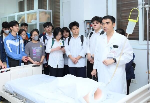 Các ngành có điểm chuẩn cao Top đầu tại Đại học Y Hà Nội