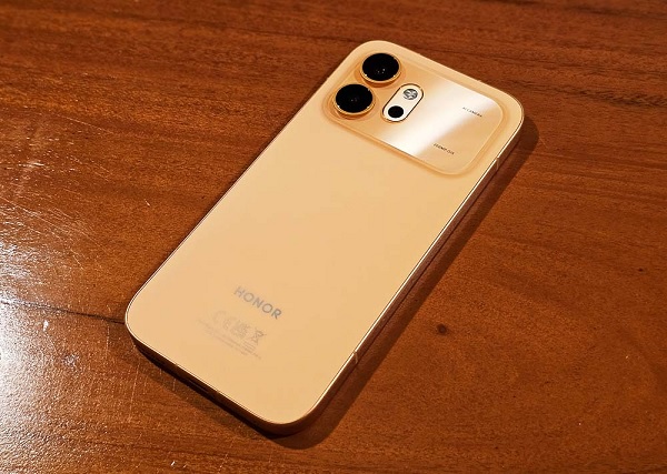 HONOR 600 5G tạo ấn tượng nhờ ngoại hình tinh tế và cao cấp