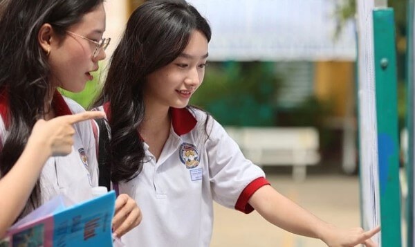 Điểm chuẩn khối B giữa từng nhóm ngành có sự khác biệt khá lớn