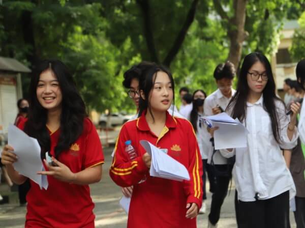 Các ngành xét tuyển khối C có điểm chuẩn chênh lệch khá lớn