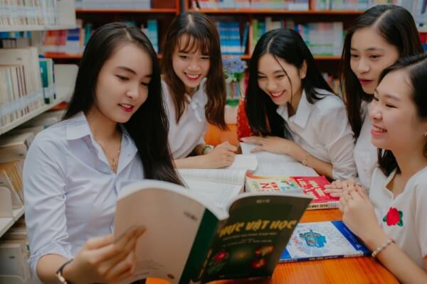 Những ngành được đánh giá có cơ hội việc làm rộng mở trong tương lai