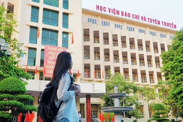 Nhiều trường đại học trên cả nước hiện đang tuyển sinh bằng tổ hợp C00