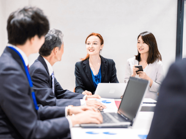 Các nhóm ngành thuộc khối kinh tế - xã hội có nhiều cơ hội việc làm