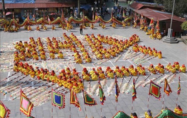 Lễ hội Phủ Dầy (Nam Định)