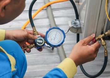Cách nhận biết máy lạnh bị xì gas và cách xử lý hiệu quả