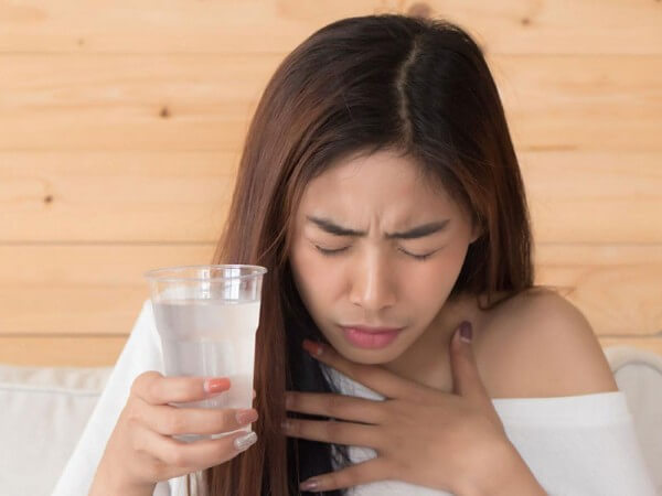 Một số lưu ý khi áp dụng các mẹo làm hết nấc cụt một cách an toàn