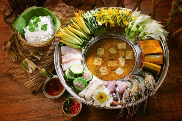 Lẩu mắm đặc sản miền Tây