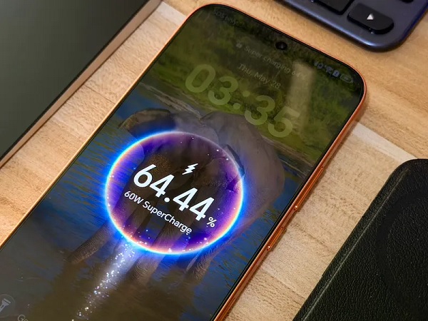 HONOR 600 5G sở hữu viên pin lớn hơn đối thủ