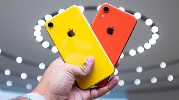 So sánh iPhone XR và iPhone 8