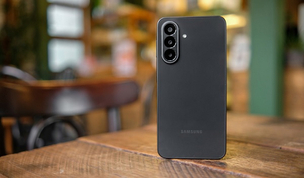 Thiết kế Samsung Galaxy A27 5G
