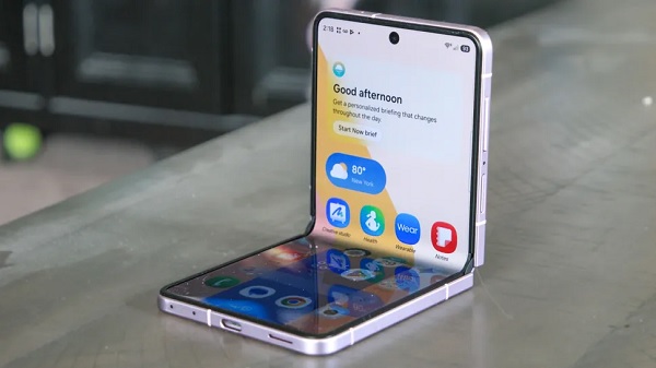 Galaxy Z Flip8 chỉ dừng ở mức dung lượng pin là 4.300 mAh