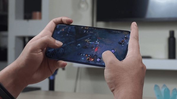TECNO POVA Curve 2 5G vận hành trên vi xử lý MediaTek Dimensity 7100 (6nm)