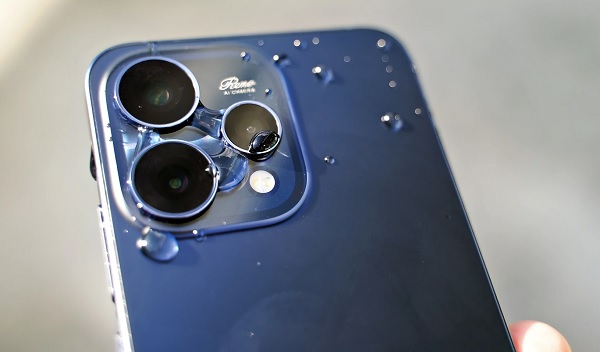 OPPO Reno15 5G sở hữu camera chính 50MP có OIS, ống kính góc siêu rộng 8MP, camera tele lên tới 50MP