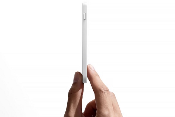 HONOR Life S3 có độ dày chỉ 5.6mm và trọng lượng khoảng 61g