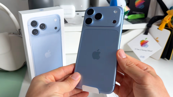 Màu Băng Thanh (xanh) trên iPhone 18 Pro (Youtube AppleDsign)