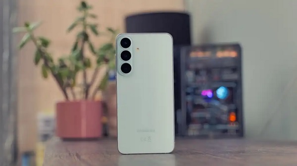 Galaxy S26 FE phiên bản màu Xanh lá