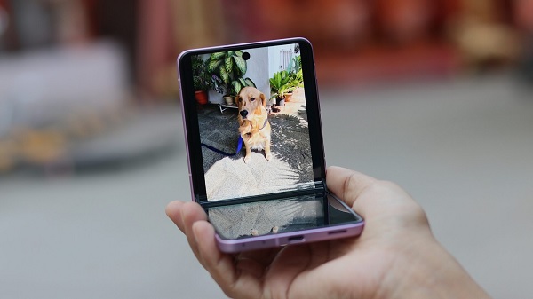 Camera FlexCam với trải nghiệm chụp ảnh khác biệt