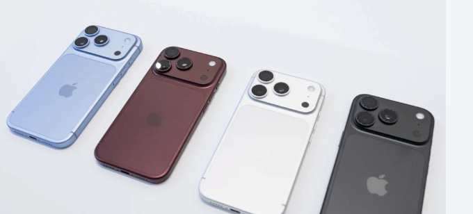 iPhone 18 Pro có trọng lượng nhẹ, mang đến sự cân bằng giữa thiết kế cao cấp, hiệu năng mạnh mẽ và khả năng cầm nắm linh hoạt
