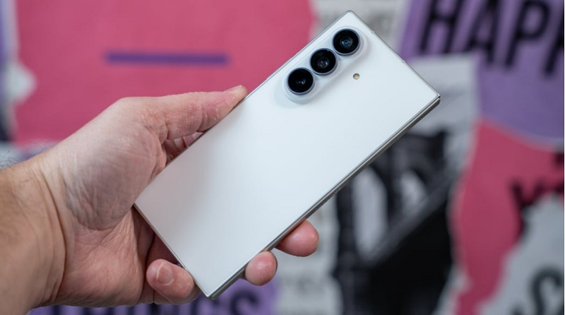 z fold 8 ultra có mấy màu