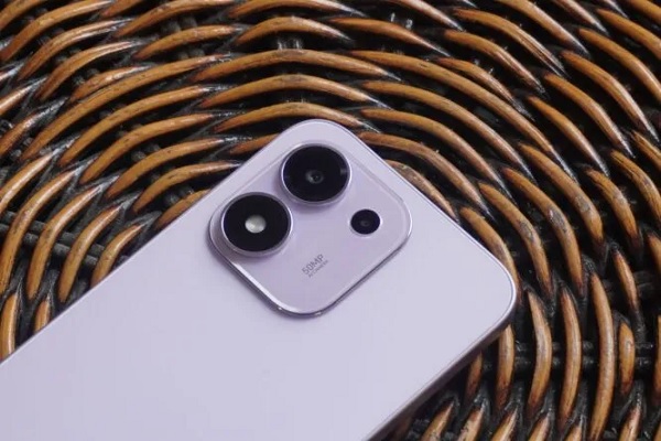 HONOR 600S 5G được trang bị camera chính 50MP đi kèm ống kính phụ