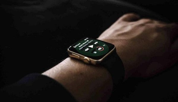 Apple Watch LTE là gì? Sự khác nhau giữa Apple Watch LTE và GPS?