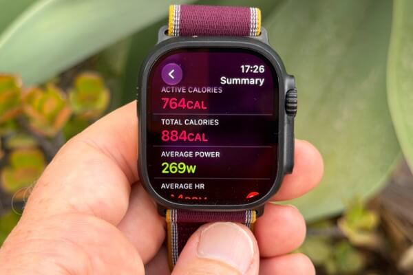 Apple Watch Ultra 4 duy trì thiết kế khung Titan Cấp 5