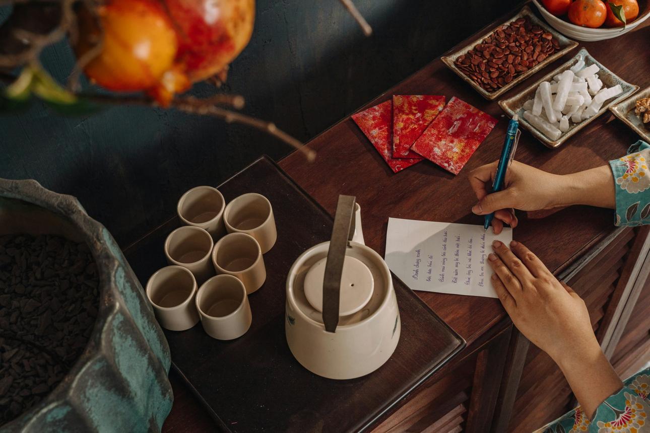 Bài phát biểu nên có phần mở đầu, nội dung chính và lời chúc kết thúc phù hợp với vai trò nhà trai hoặc nhà gái