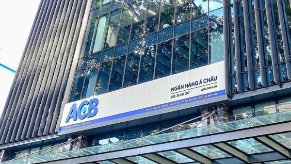 Khách hàng có thể gọi trước khi đến ngân hàng để được hỗ trợ nhanh chóng