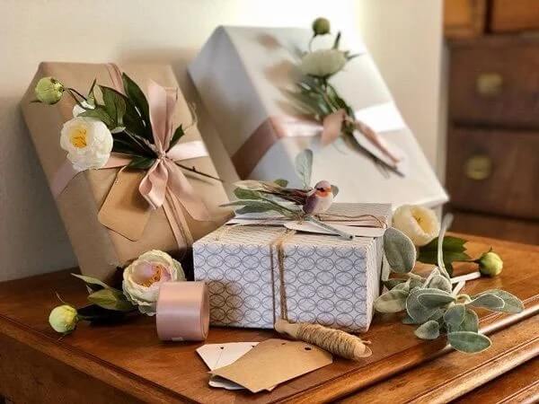 Một số món quà tặng kèm hình ảnh 20/10 ý nghĩa dành tặng phái đẹp