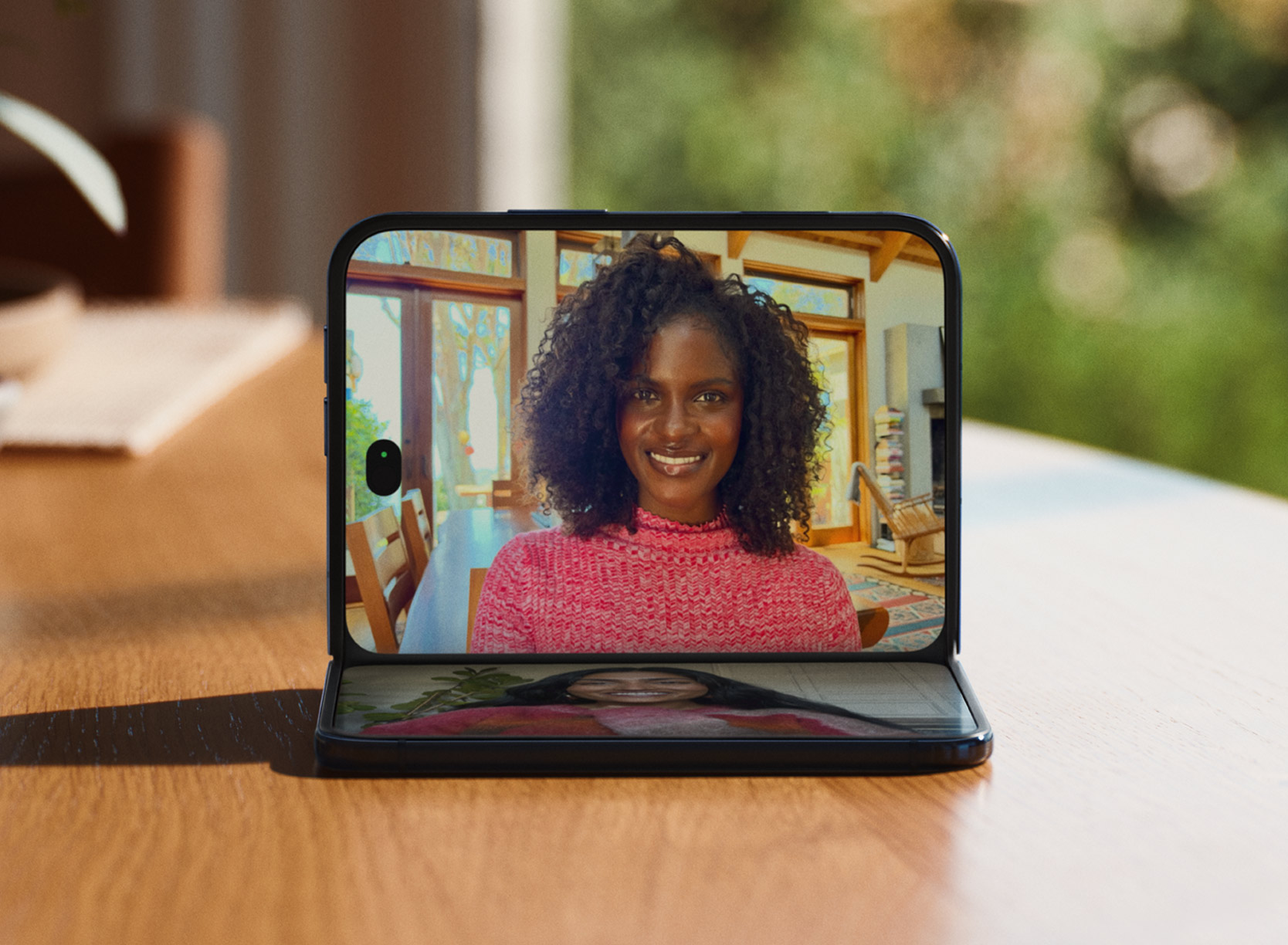 Camera ẩn dưới màn hình phù hợp nhất với các cuộc gọi video và FaceTime