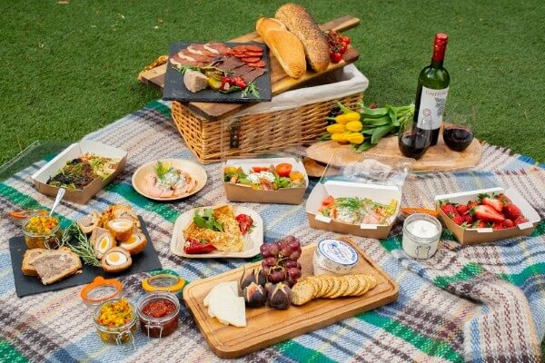 Những món ăn mang theo khi đi chơi, du lịch nghỉ lễ