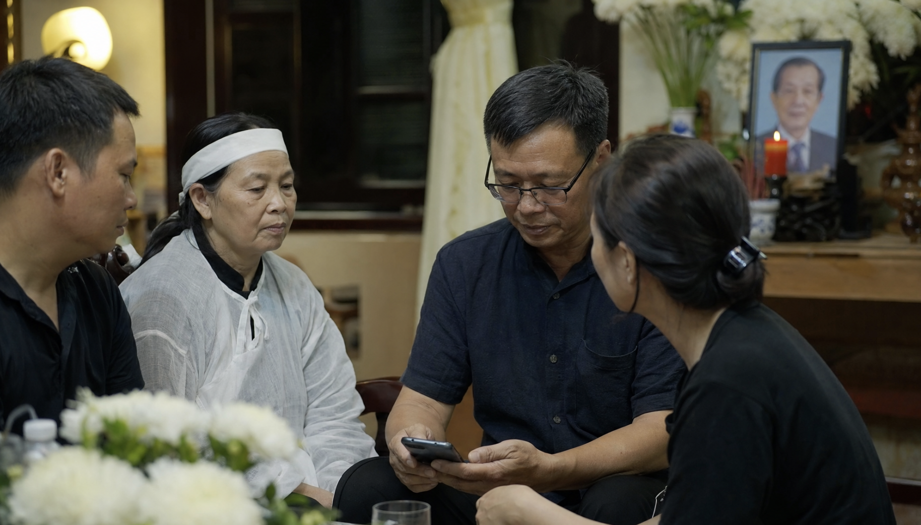 Lời cảm ơn sau tang lễ đăng Facebook giúp gia đình gửi lời tri ân đến những người đã chia buồn trực tiếp hoặc từ xa