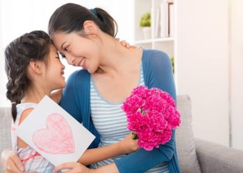 60+ Lời chúc 20 10 cho mẹ hay, cảm động và ý nghĩa nhất